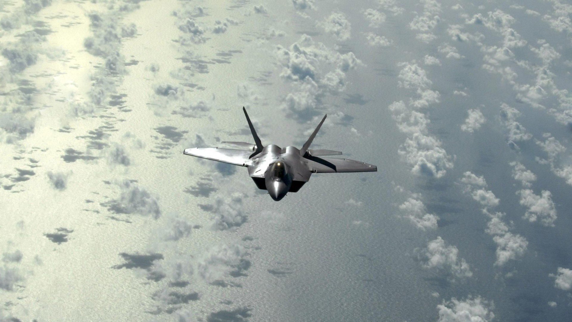 爱游戏体育-多特蒙德主帅积极寻找新引援，补充实力，多特蒙德主力队员名单