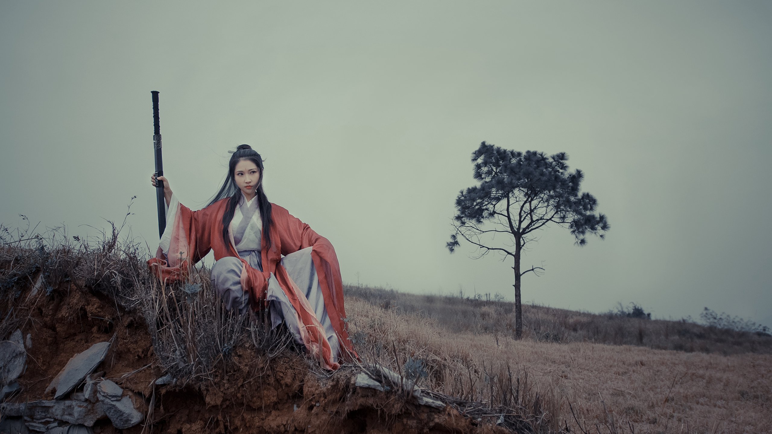 爱游戏官方-低位防守策略应对速度型对手，低位防守犯规动作有哪些