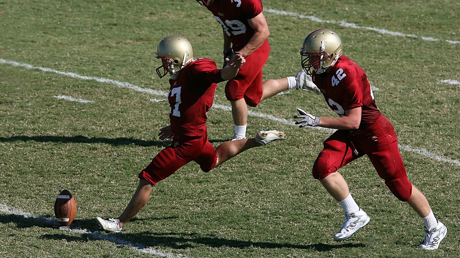 _无人机竞速赛：空中速度与技巧大比拼_，无人机竞速比赛的飞机