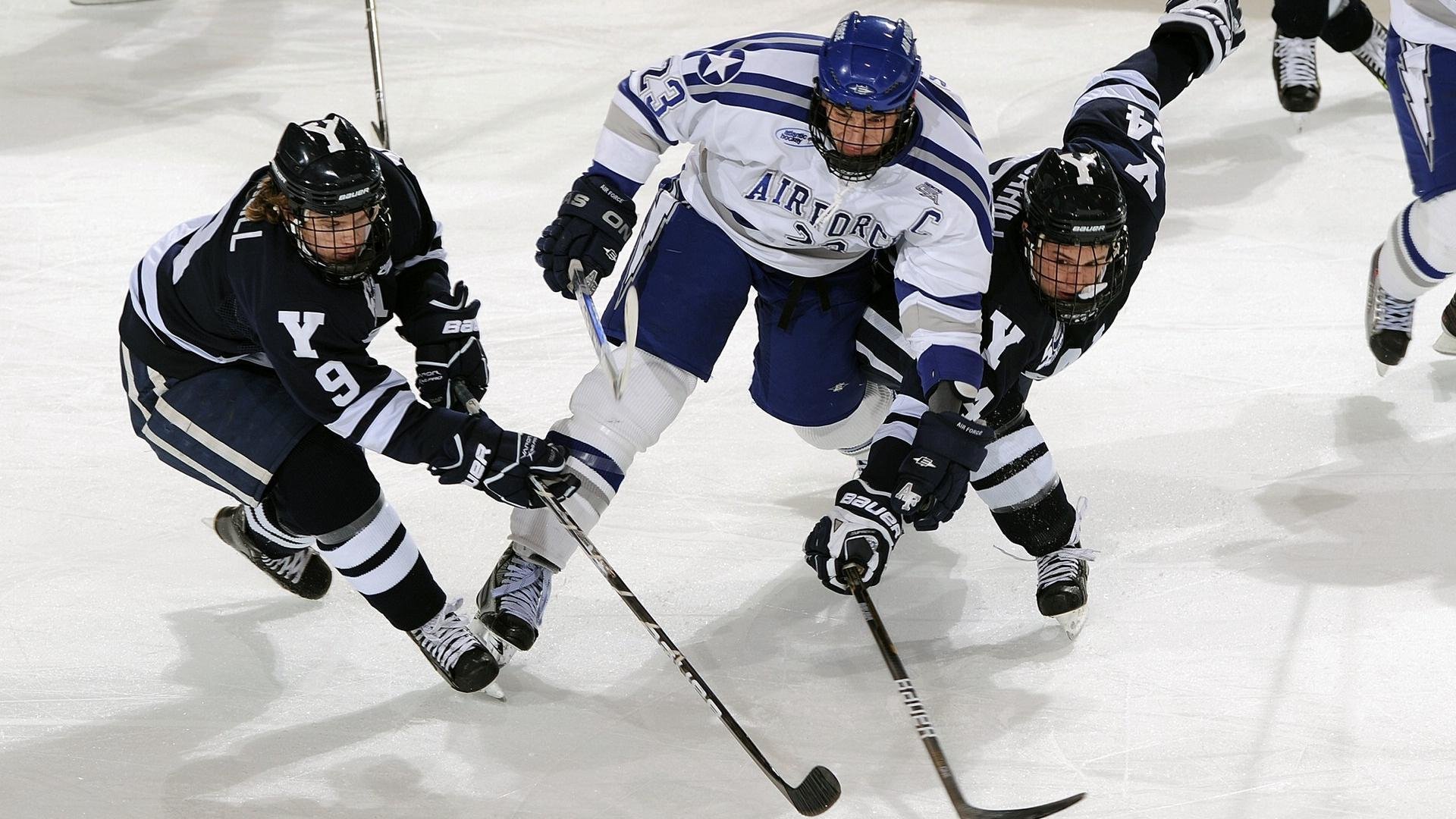 【规则讲解】棒球比赛中的三振、选球和盗垒详解，棒球三振必须连着三个好球么
